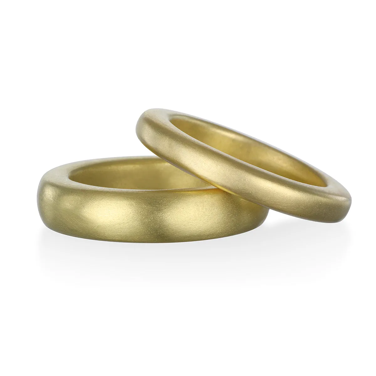 18 Karat Gold Square Band - Thin