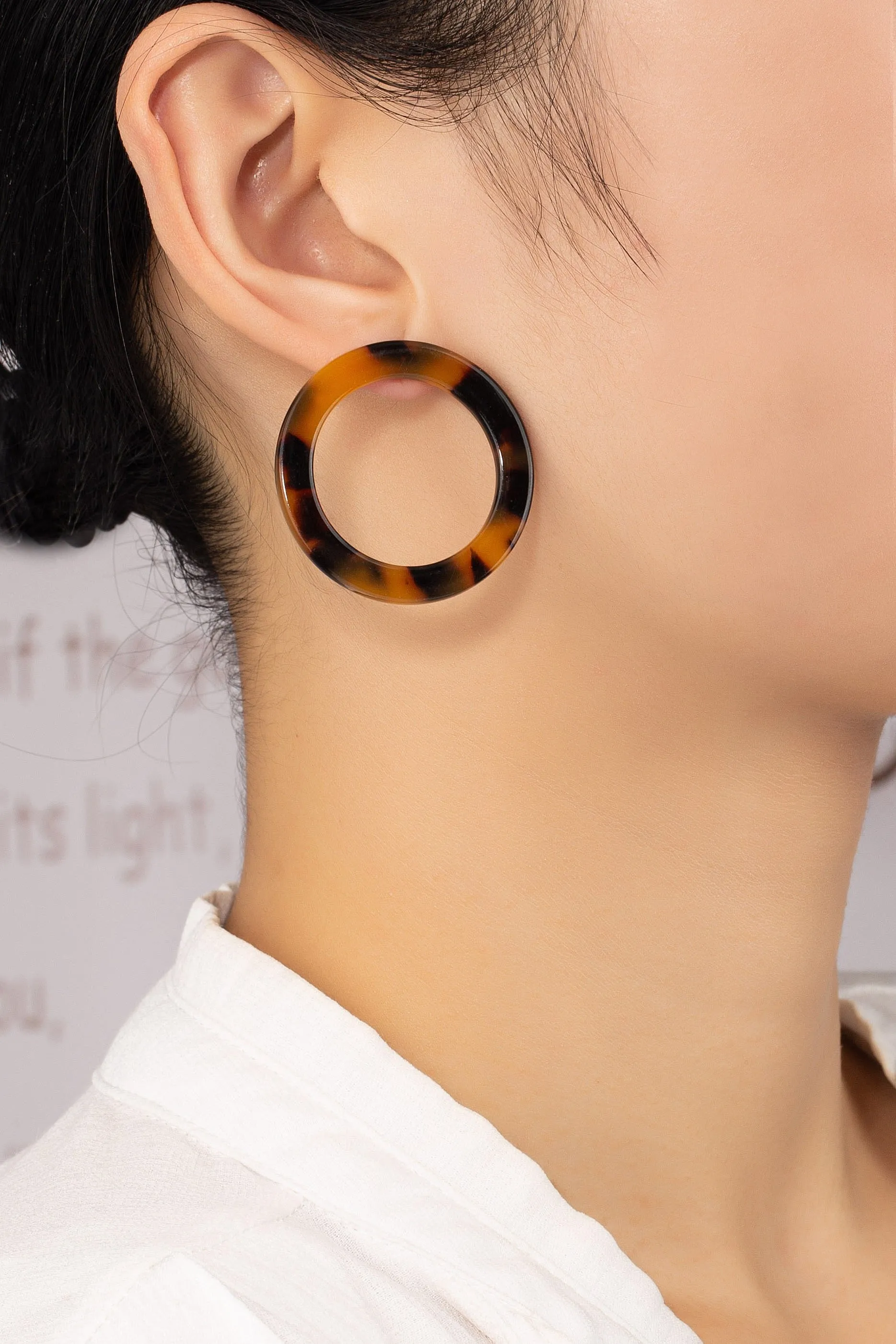Acetate tortoise hoop earrings